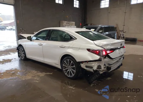 2021 Lexus Es 300H из США, поврежденный, VIN 58ADA1C14MU012406